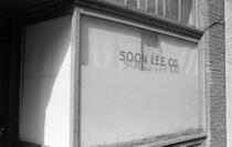 Soon Lee Co. window, Chinatown
