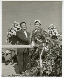 Minoru Shinoda and Miss San Francisco, opening day of the San Francisco Flower Terminal